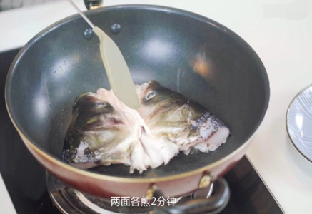 鱼头豆腐汤的做法 鱼头豆腐汤怎么做好吃又简单